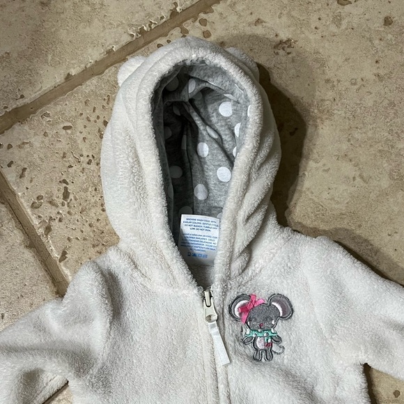 Small wonders 2 piece fleece hoodie and pants set, size 0-3 months - Picture 3 of 7
